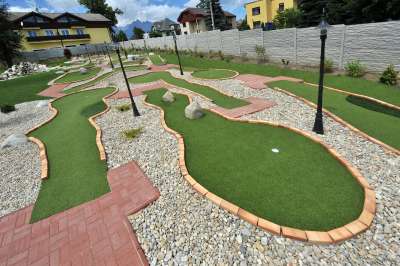 Aplend Adventure Golf