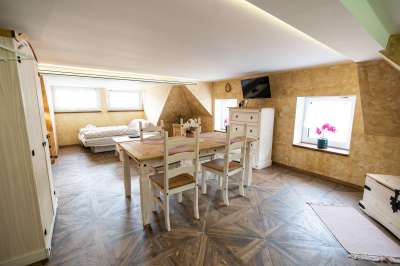 Dvoulůžkový apartmán v podhradí